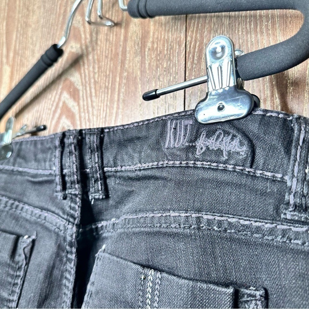 Y2K Embroidered Bootcut Denim Jeans Womens 6 Black Mid Rise Wide Leg Casual Pant - Picture 4 of 11
